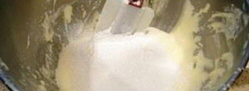 шарлотка с грушами и яблоками. Шаг 5