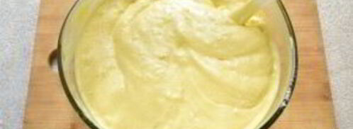 шарлотка с курагой и яблоками. Шаг 6