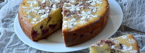 шарлотка с малиной из мультиварки. Шаг 4