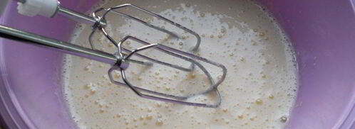 шарлотка с персиками. Шаг 2