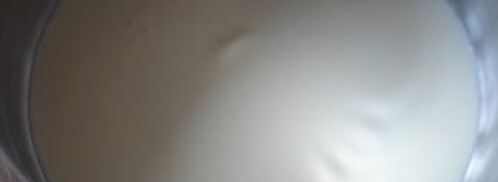 шарлотка с шоколадно-малиновым муссом и воздушным ванильным кремом. Шаг 3