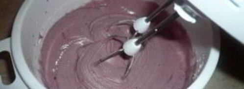 шарлотка с вареньем в мультиварке. Шаг 5