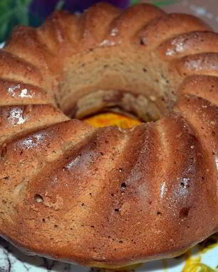 Шарлотка с вареньем