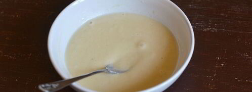 шарлотка с вишней. Шаг 4