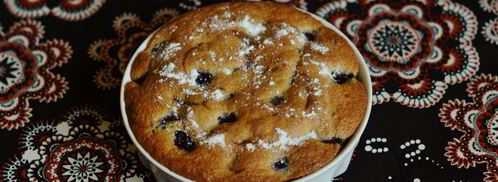 шарлотка с вишней. Шаг 10