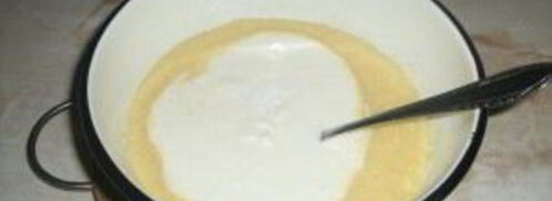 шарлотка с яблоками без миксера. Шаг 2