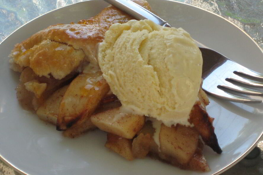 Рецепт шарлотка с яблоками и бананами