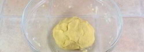 шарлотка с яблоками открытая. Шаг 4