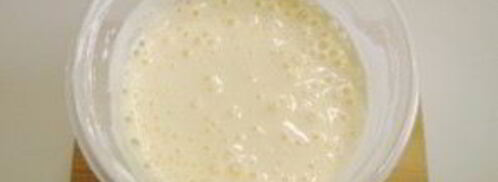 шарлотка с ягодами. Шаг 3