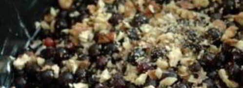 шарлотка со смородиной. Шаг 3