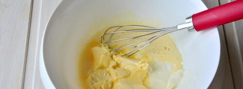 шарлотка в сметанной заливке. Шаг 3