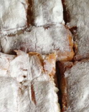 Яблочный штрудель с орехами