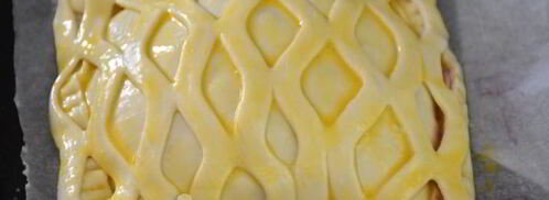 слоеные конвертики с сыром бри и ягодами. Шаг 7