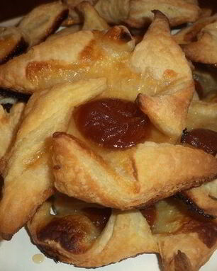 Слойки с абрикосами