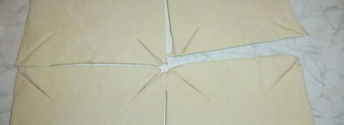 слойки с абрикосами. Шаг 2