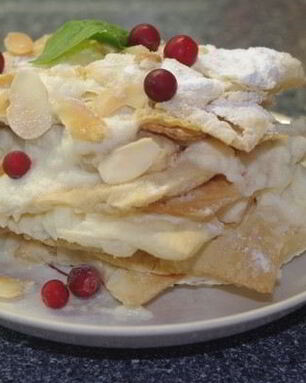 Слойки с кремом патисьер