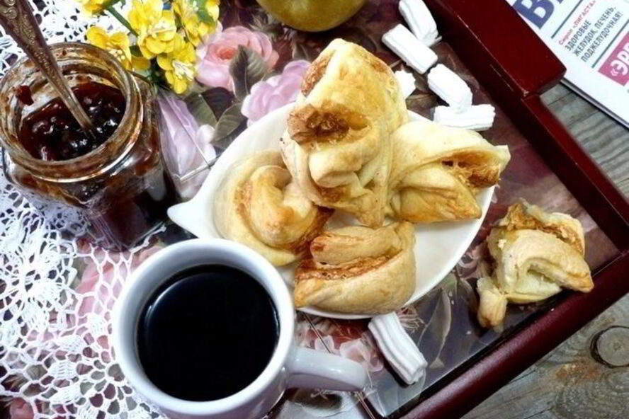 Рецепт слойки с маршмеллоу и орехами