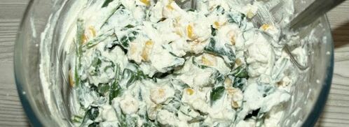 слойки с рикоттой, шпинатом и сладкой кукурузой. Шаг 4