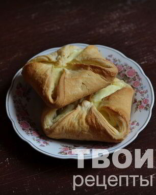 Слойки с творогом