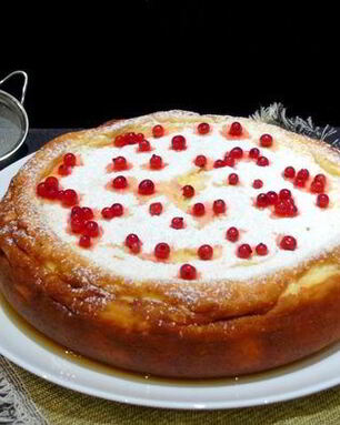 Нежный творожник с яблоками