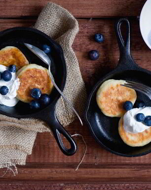 Нежные сырники с манкой