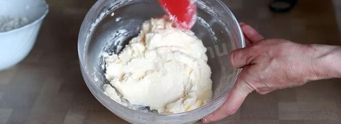 сочники с творогом вкус детства. Шаг 2