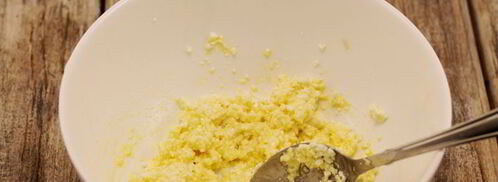 сырники на пару в мультиварке. Шаг 2