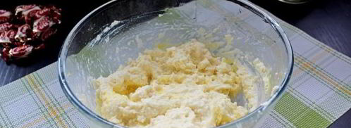 сырники с ирисками. Шаг 4