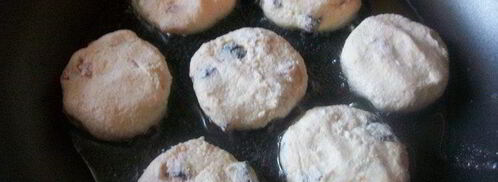 сырники с сухофруктами. Шаг 4