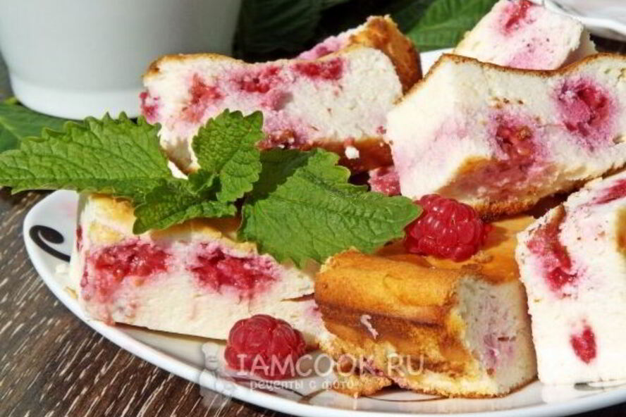 Рецепт творожник с малиной