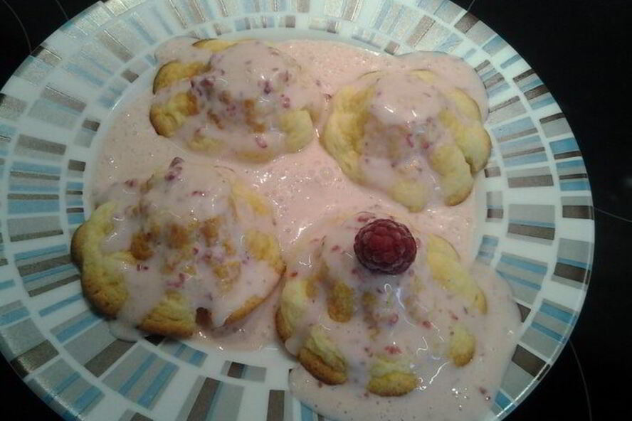 Рецепт воздушные творожники в духовке с ягодным соусом