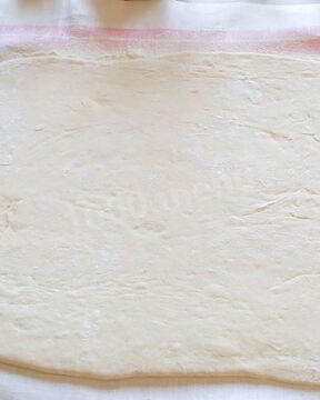 Дрожжевое тесто для яблочного штруделя