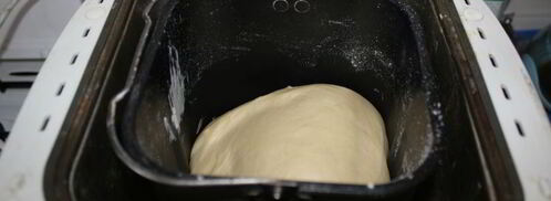 сдобное дрожжевое тесто в хлебопечке. Шаг 3