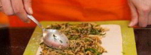 слоеное тесто с фаршем. Шаг 2