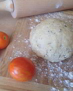 Тесто для пиццы с творогом