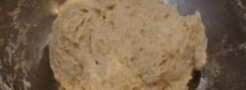 тесто на кефире без дрожжей. Шаг 2