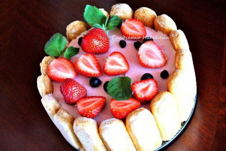 Рецепт йогуртовый торт с летними ягодами