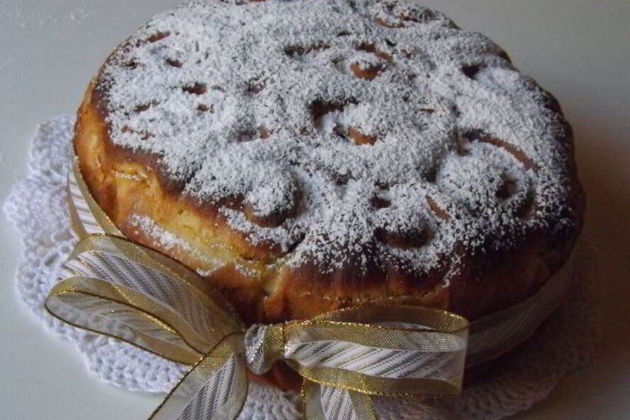 Рецепт торт из роз с заварным кремом и кусочками шоколада