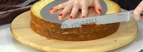 торт киндер сюрприз из мастики. Шаг 3