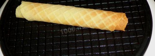 хрустящие вафельные трубочки в вафельнице. Шаг 10