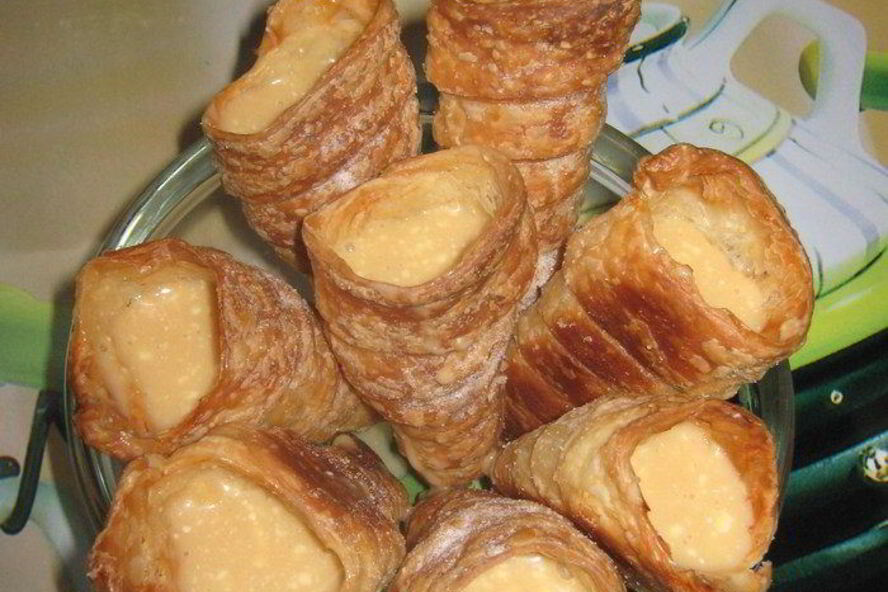 Рецепт трубочки со сгущенкой