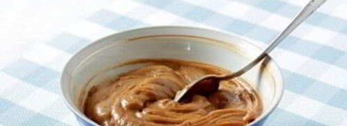 вафельные коржи со сгущенкой. Шаг 2