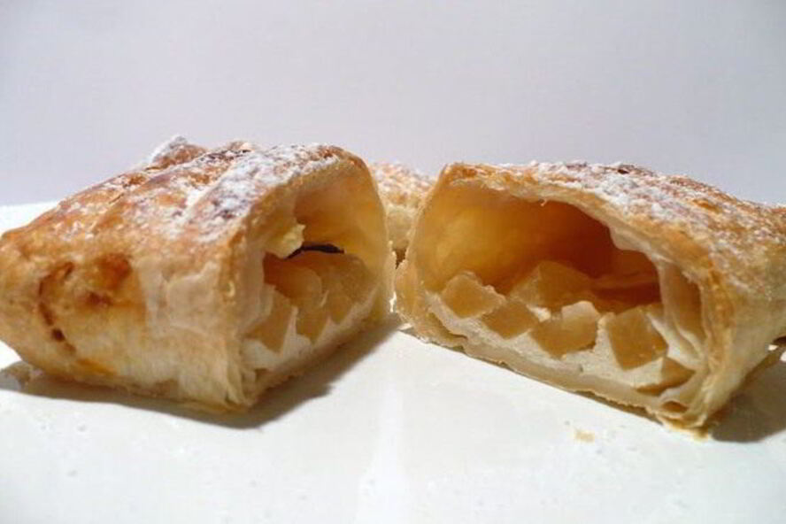 Рецепт яблочные слойки с творогом