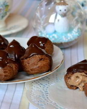 Шоколадные профитроли