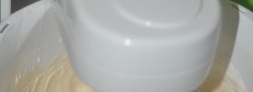 эклеры со взбитыми сливками и сгущенкой. Шаг 9