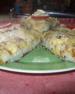 Картофельная запеканка с твердым сыром луком-порей