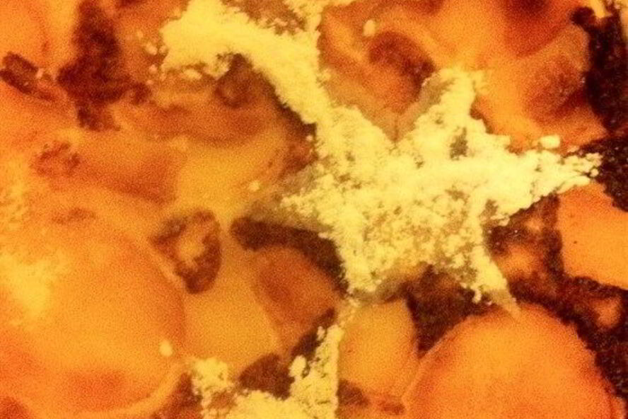 Рецепт творожная запеканка с яблоками и изюмом