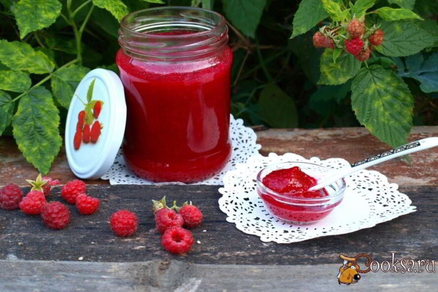 Рецепт малиновый джем без варки