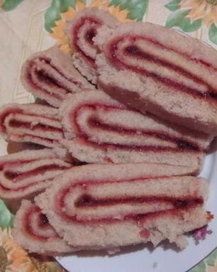 Рулет с джемом