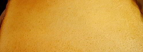 рулет с рикоттой и смородиновым джемом. Шаг 3